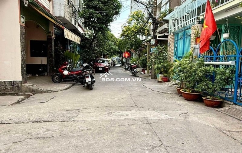 Nhà Đẹp 5 tầng Căn góc kg LG, Hẻm 6m Khu Bàu Cát, 54m2, 5PN, P.11 Tân Bình. Chỉ 10.5 tỷ TL .